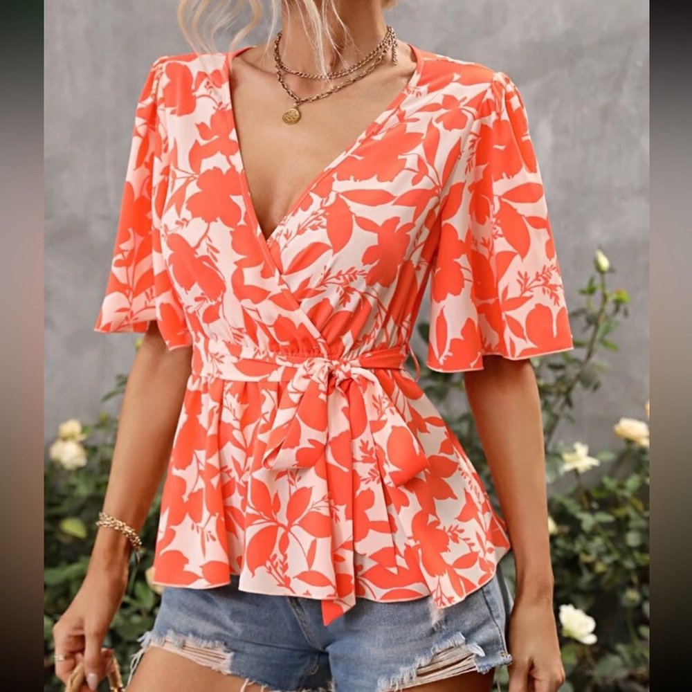 Boho floral print butterfly sleeve belted blouse - Picture 10 of 12